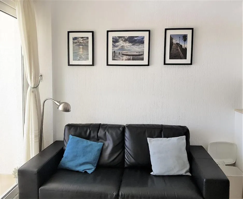 Edificio Verdemar - Stunning 1 Bed Apartment With Pool & Sea Views Nerja