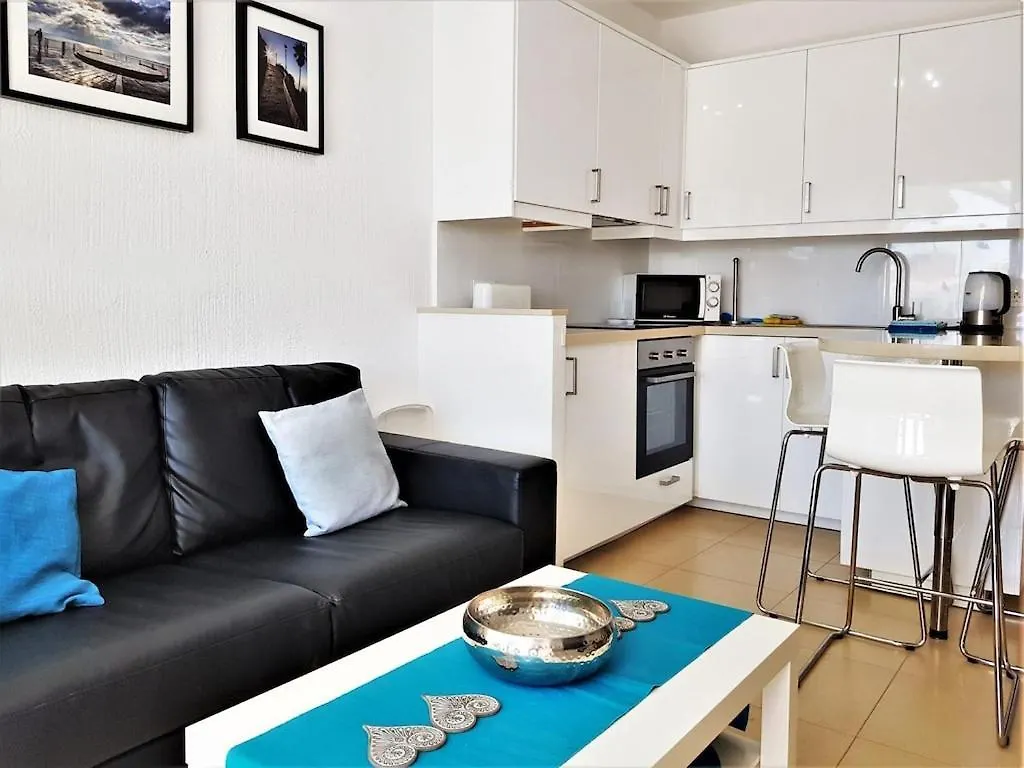 Edificio Verdemar - Stunning 1 Bed Apartment With Pool & Sea Views Nerja Spain
