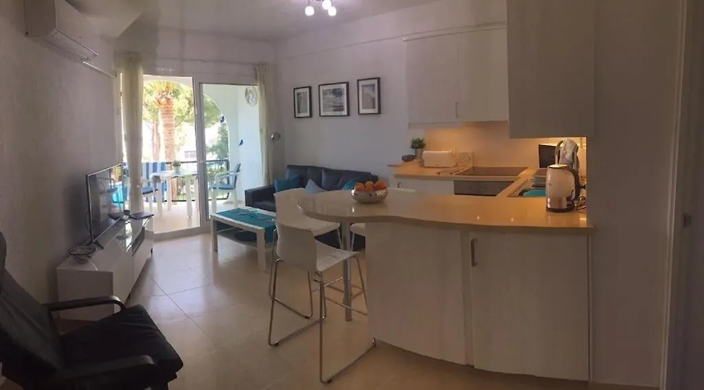 Edificio Verdemar - Stunning 1 Bed Apartment With Pool & Sea Views Nerja