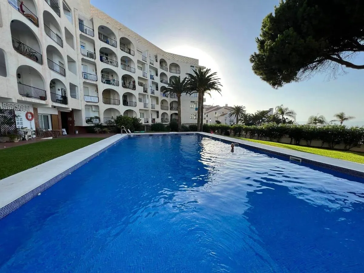 Edificio Verdemar - Stunning 1 Bed Apartment With Pool & Sea Views Nerja Spain