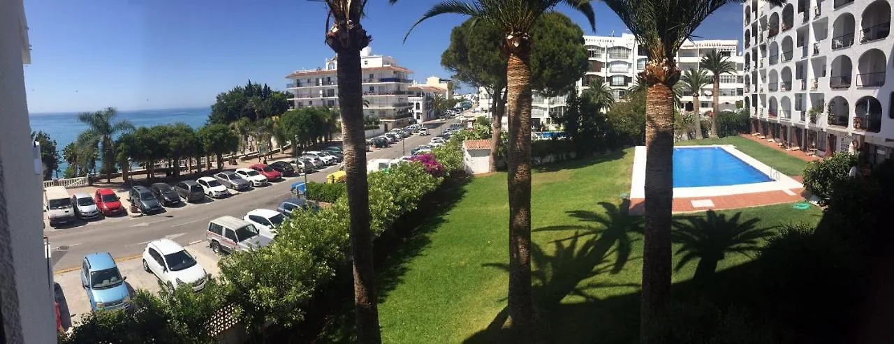 Edificio Verdemar - Stunning 1 Bed Apartment With Pool & Sea Views Nerja İspanya